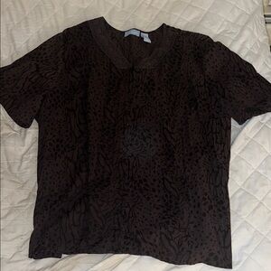 Liz & Me Brown Short Sleeve Top
